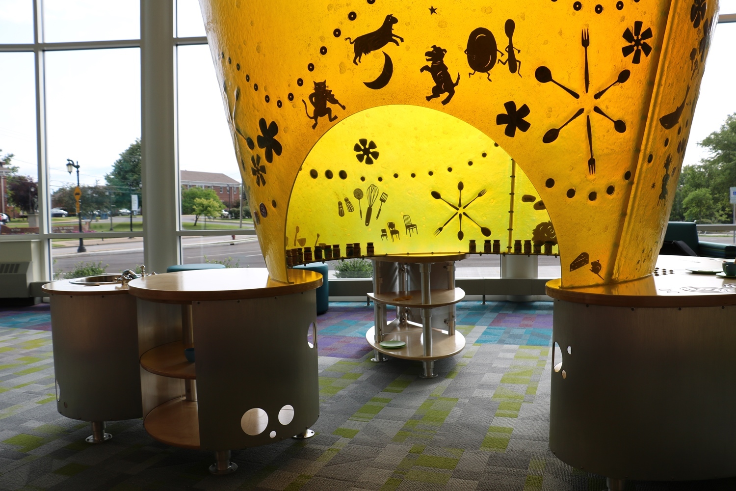 Sylvania Childrens Area Web Image of Sylvania Branch Library children's area