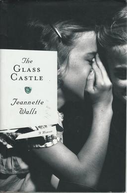 The_Glass_Castle_Jeannette_Walls_hardcover_first_edition_2005